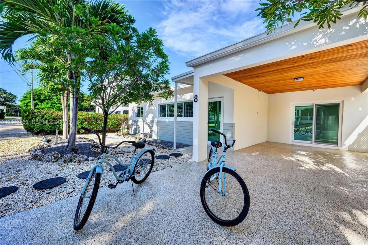 8 Ocean View Blvd , Key Largo, FL 33037 Photo