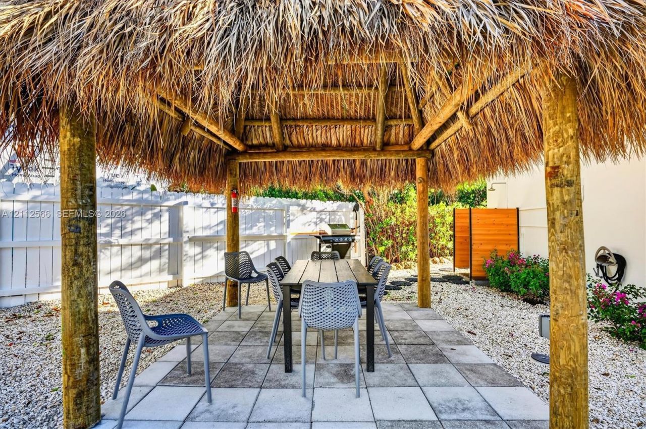 8 Ocean View Blvd , Key Largo, FL 33037 Photo
