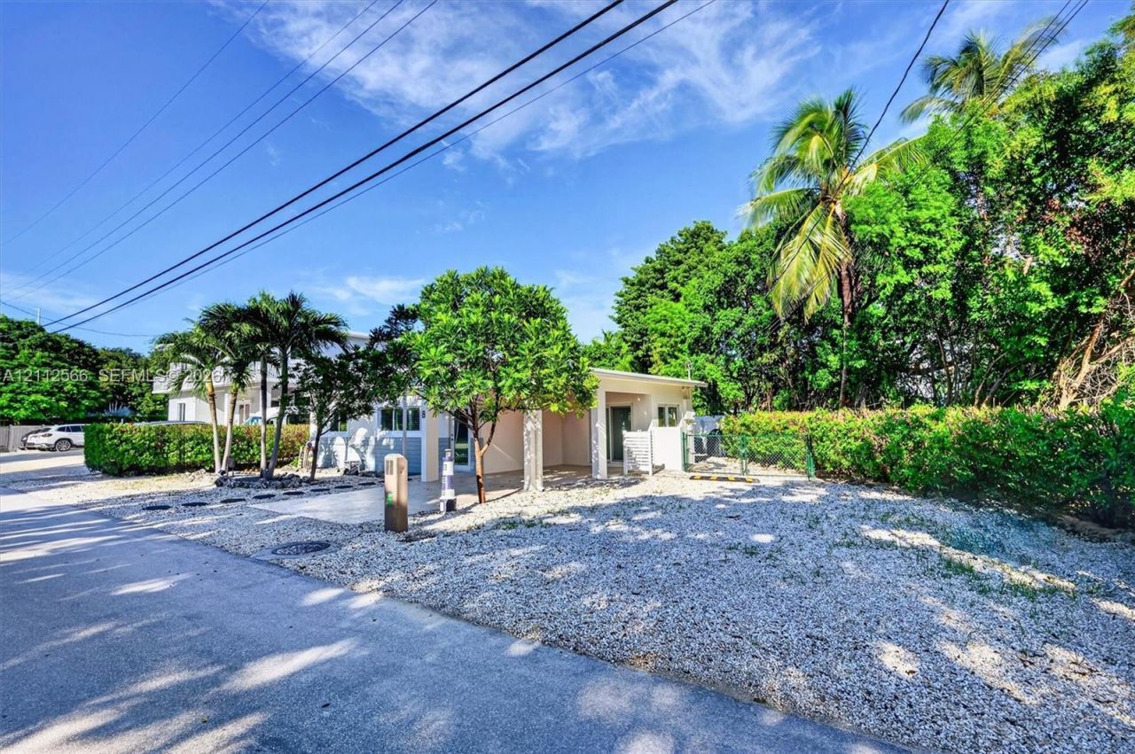 8 Ocean View Blvd , Key Largo, FL 33037 Photo
