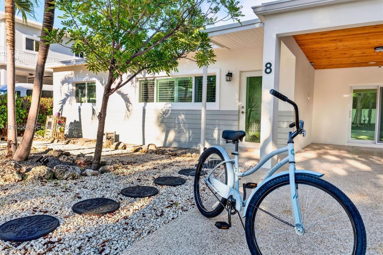 8 Ocean View Blvd , Key Largo, FL 33037 Photo