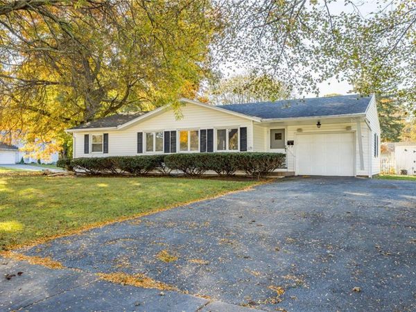 162 Kaymar Dr Drive , Rochester, NY 14616
