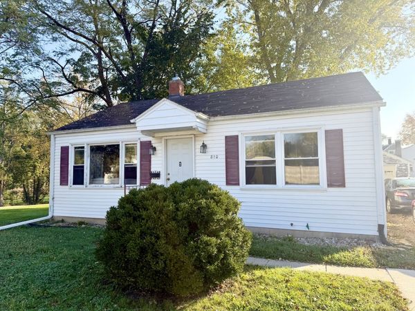 810 Green Street , Ottawa, IL 61350