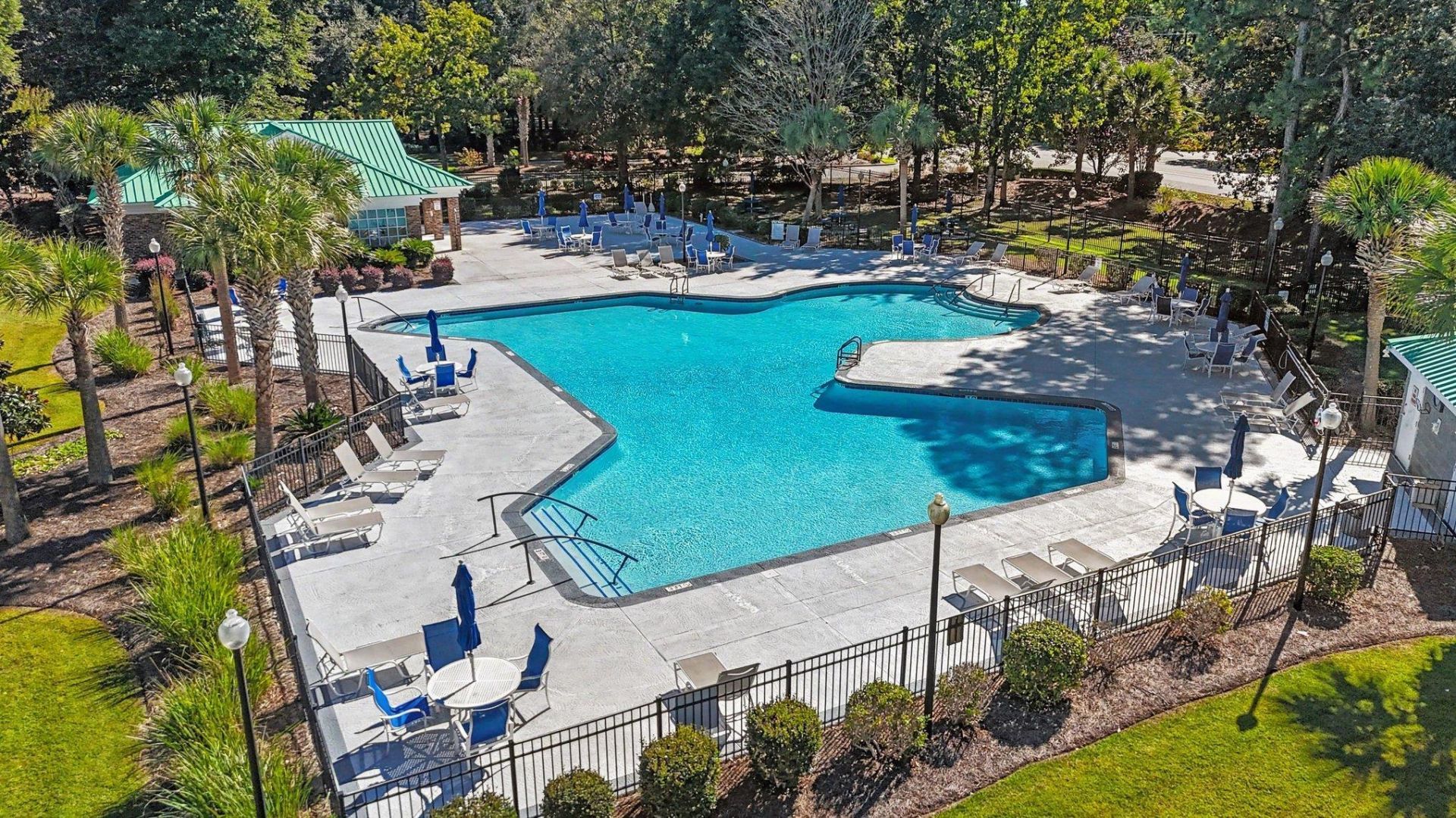 4577 Firethorne Dr. Photo 37