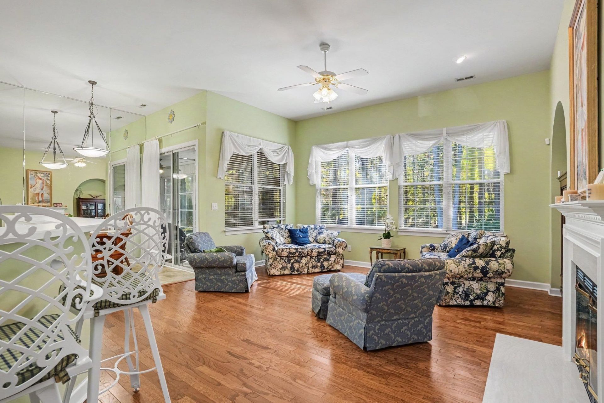 4577 Firethorne Dr. Photo 9