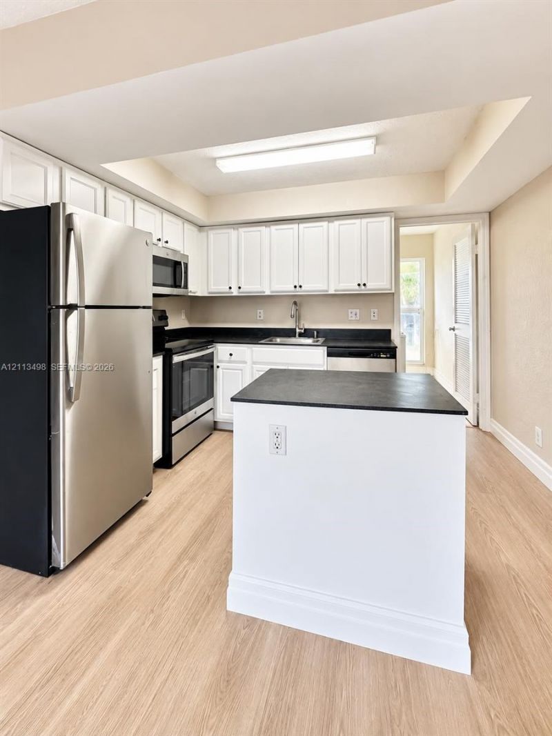 622 SW 1st St , Unit 622, Boynton Beach, FL 33435 Photo