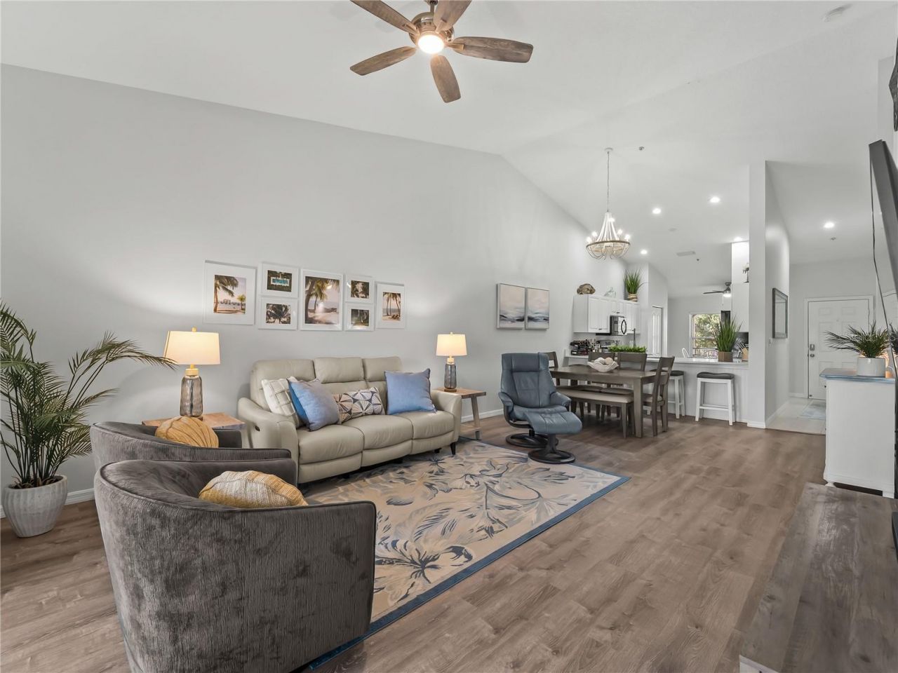 5340 Hyland Hills Avenue, Unit 2422, Sarasota, FL 34241 Photo