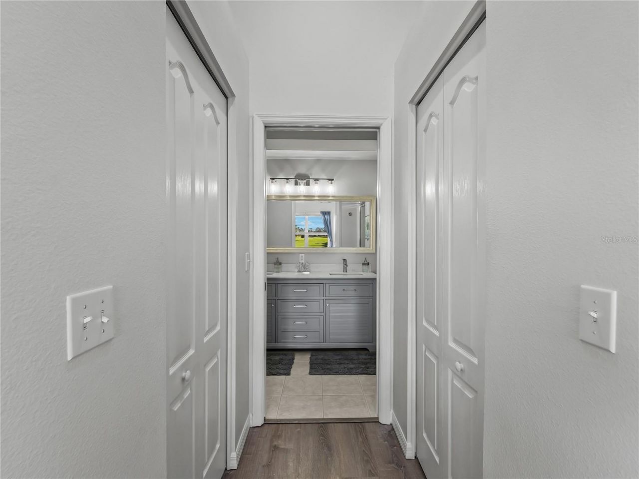 5340 Hyland Hills Avenue, Unit 2422, Sarasota, FL 34241 Photo