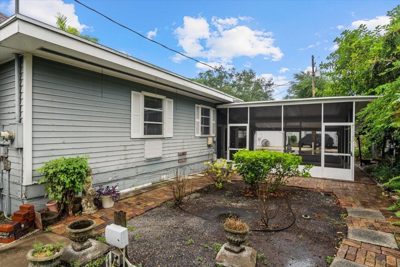 2714 Manatee Avenue W, Bradenton, FL 34205 Photo