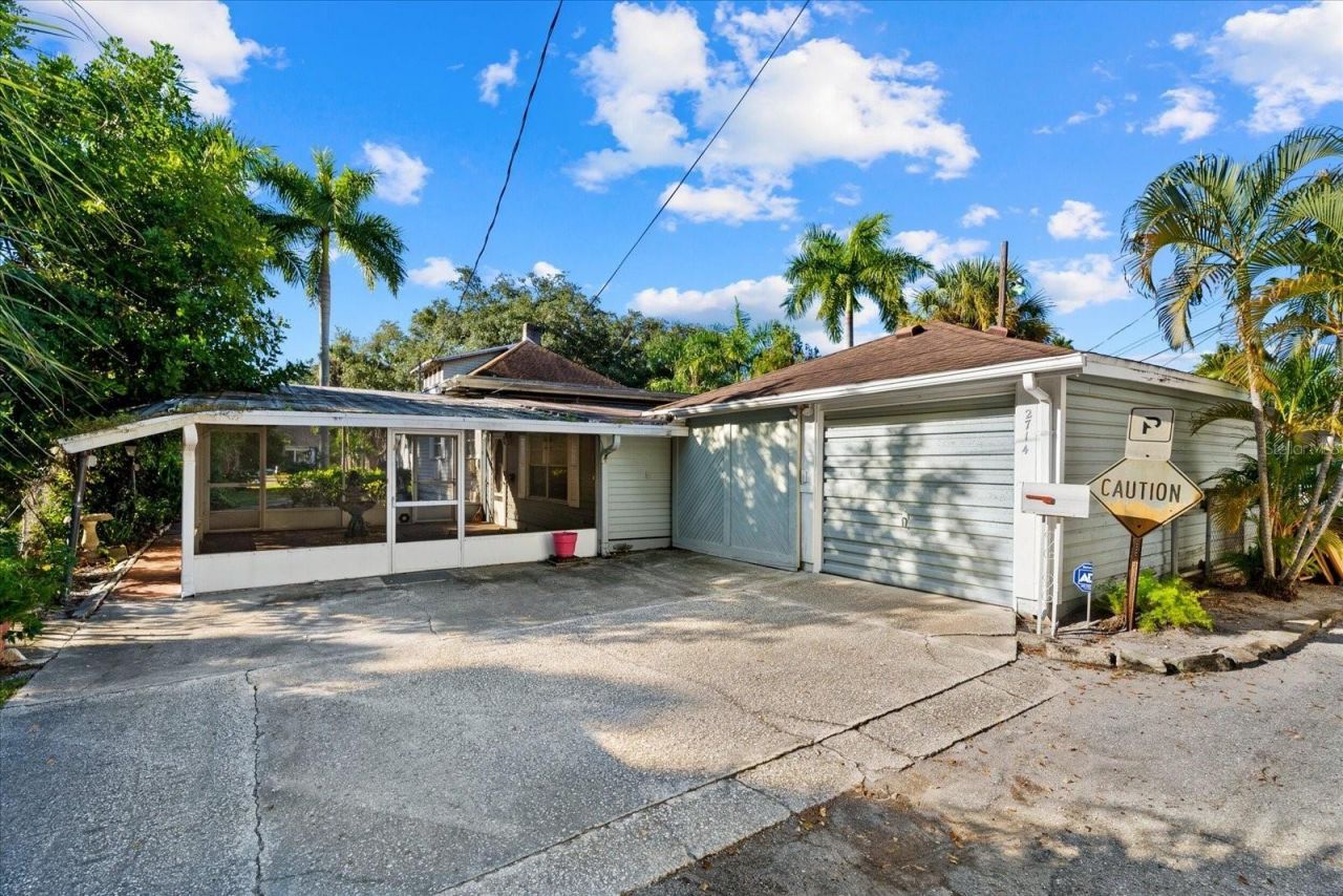 2714 Manatee Avenue W, Bradenton, FL 34205 Photo