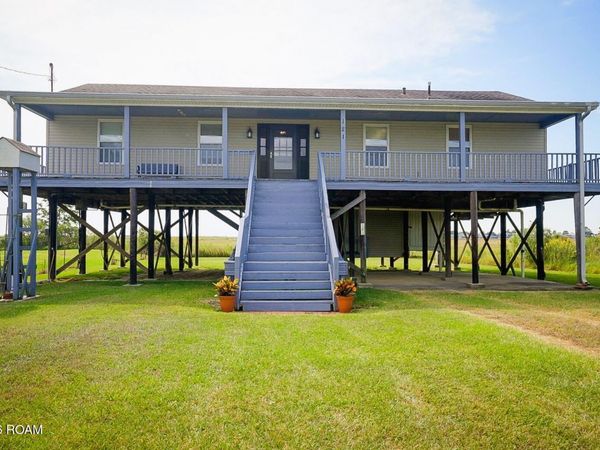 121 Carr Drive , Slidell, LA 70458
