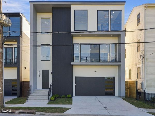1213 Patterson , New Orleans, LA 70114