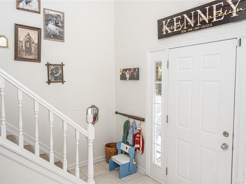 680 Golf View Court, Vandalia, OH 45377 Photo 2
