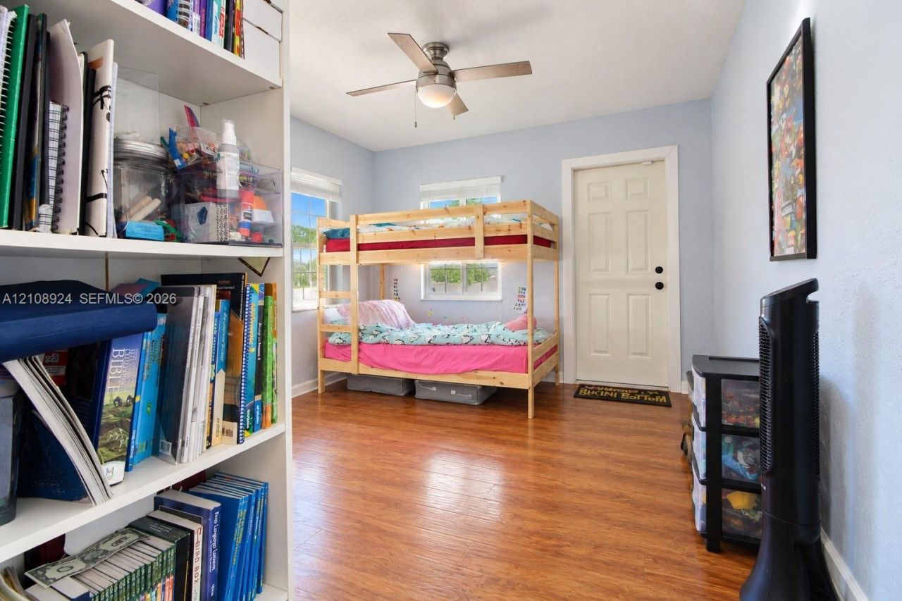 7607 NW 66th Ter , Tamarac, FL 33321 Photo