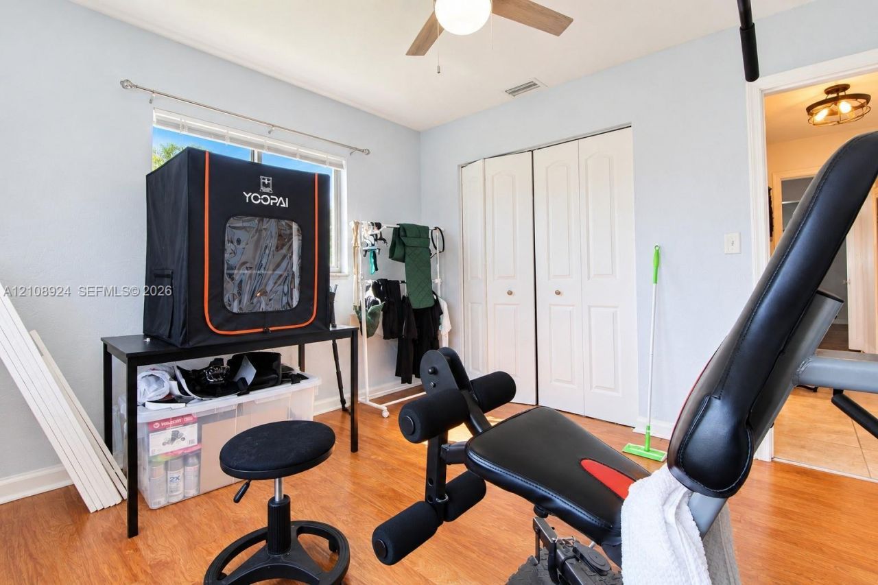 7607 NW 66th Ter , Tamarac, FL 33321 Photo