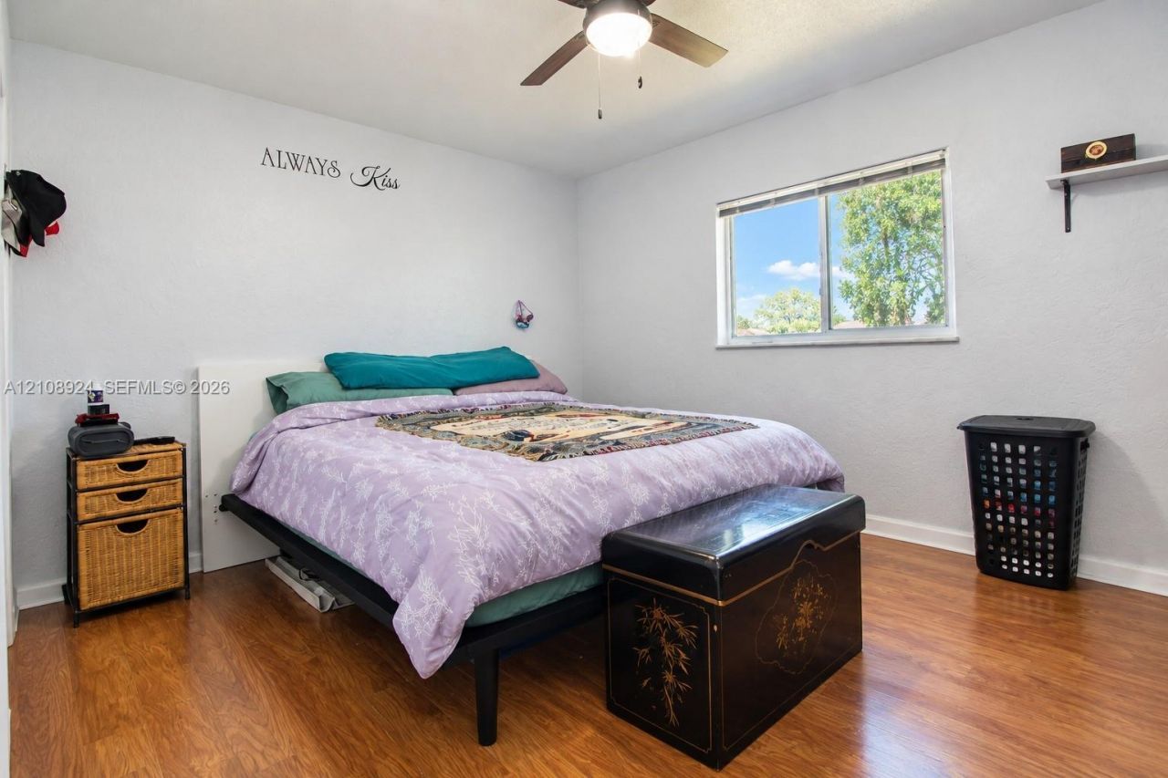 7607 NW 66th Ter , Tamarac, FL 33321 Photo
