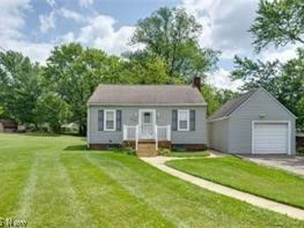 3790 Stump Avenue SW, Massillon, OH 44646