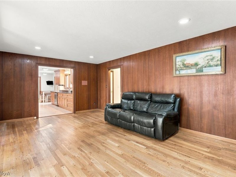 28400 S Woodland Road, Pepper Pike, OH 44124 Photo 21