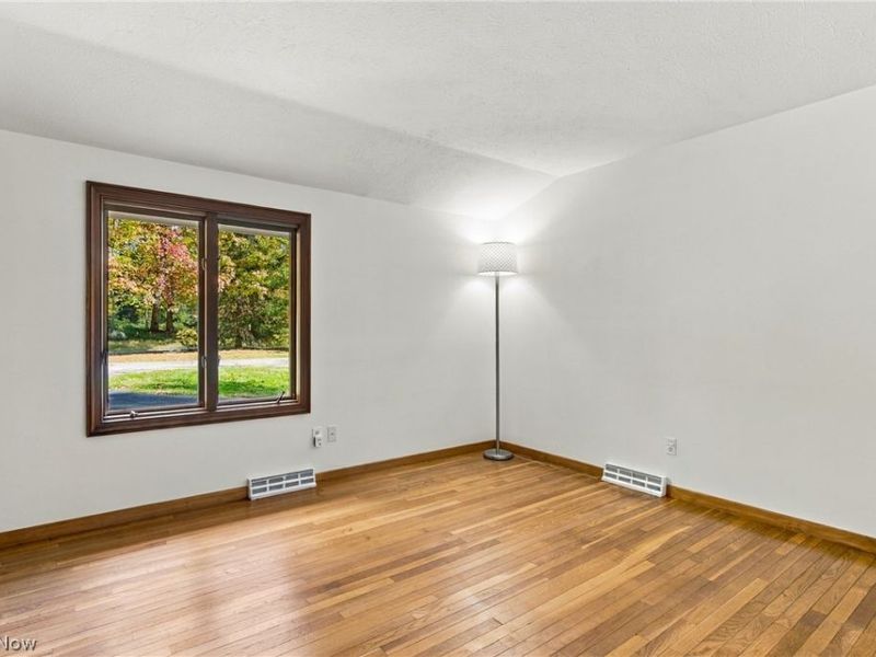 28400 S Woodland Road, Pepper Pike, OH 44124 Photo 32