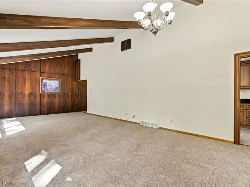 28400 S Woodland Road, Pepper Pike, OH 44124 Photo 9