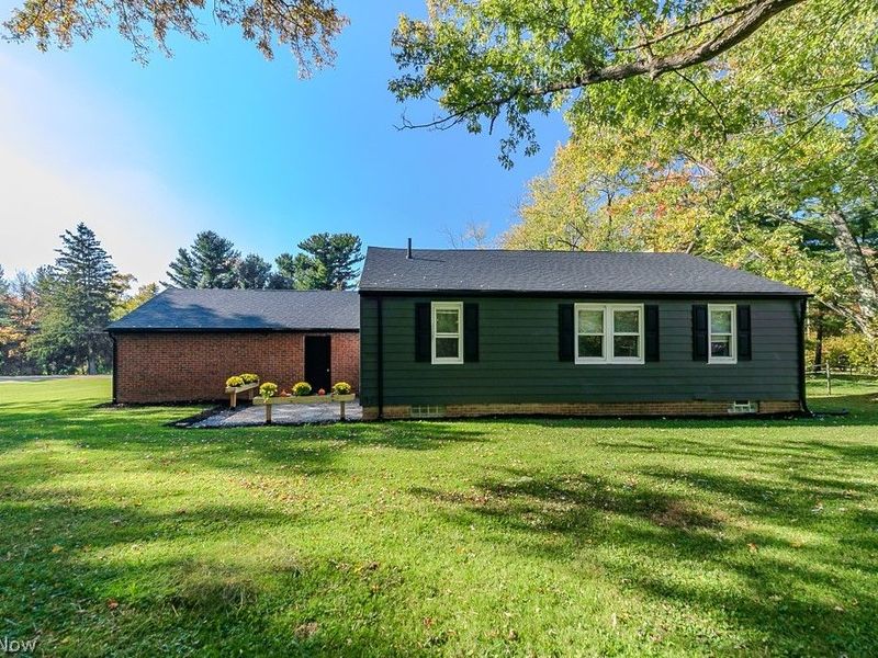 11649 E Hill Drive , Chesterland, OH 44026 Photo 33