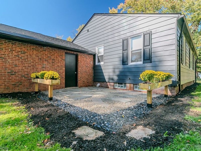 11649 E Hill Drive , Chesterland, OH 44026 Photo 34