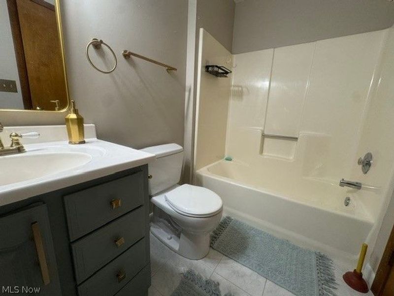 28140 Detroit Road , Unit B2, Westlake, OH 44145 Photo 22