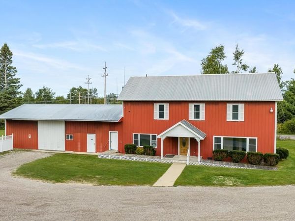 4826 Warren Street, Conway, MI 49722