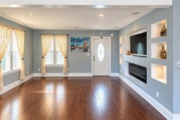 2427 Huntington Circle  photo 4
