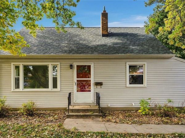 731 32nd Street SE, Cedar Rapids, IA 52403