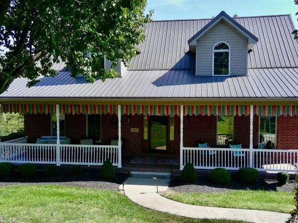 985 Ridgefield Road, Hamilton, OH 45013