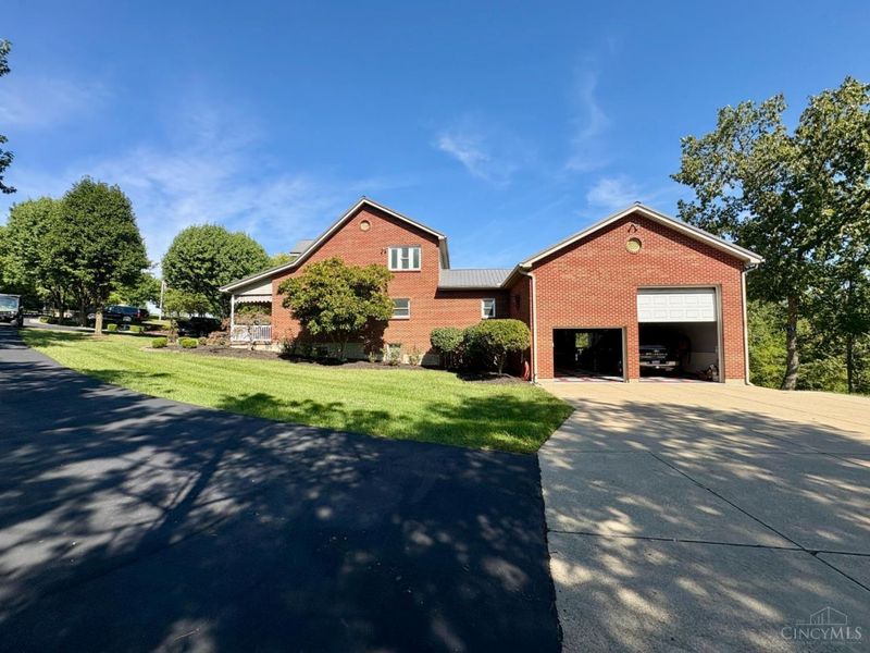 985 Ridgefield Road, Hamilton, OH 45013 Photo 9