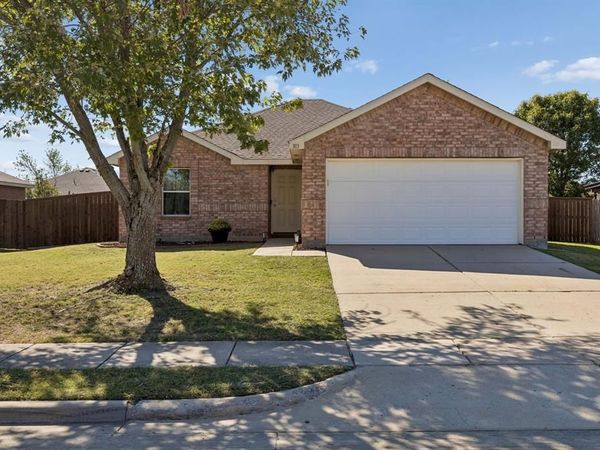 313 Olivia Lane , Anna, TX 75409