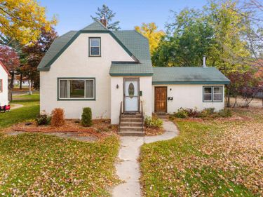 234 Cypress Street N, Cambridge, MN 55008