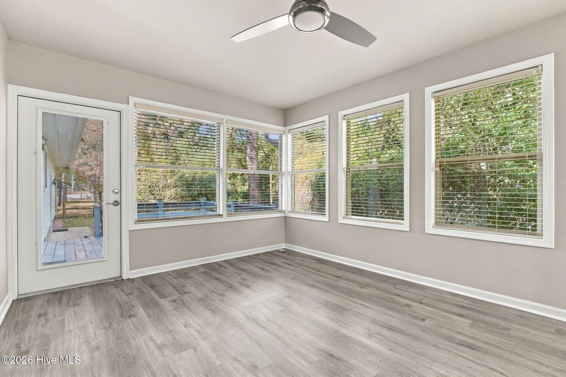 101 Swan Run Court  Photo 18