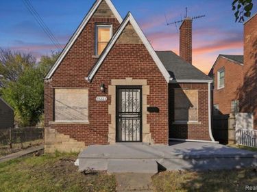 15223 Young Street , Detroit, Mi 48205