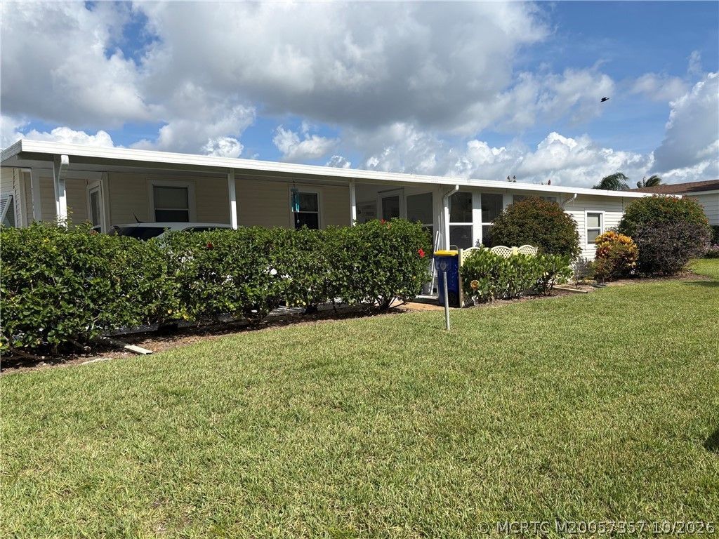 7704 SE Saratoga Drive, Hobe Sound, FL 33455 Photo