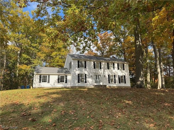 1719 Groton Drive , Hudson, OH 44236