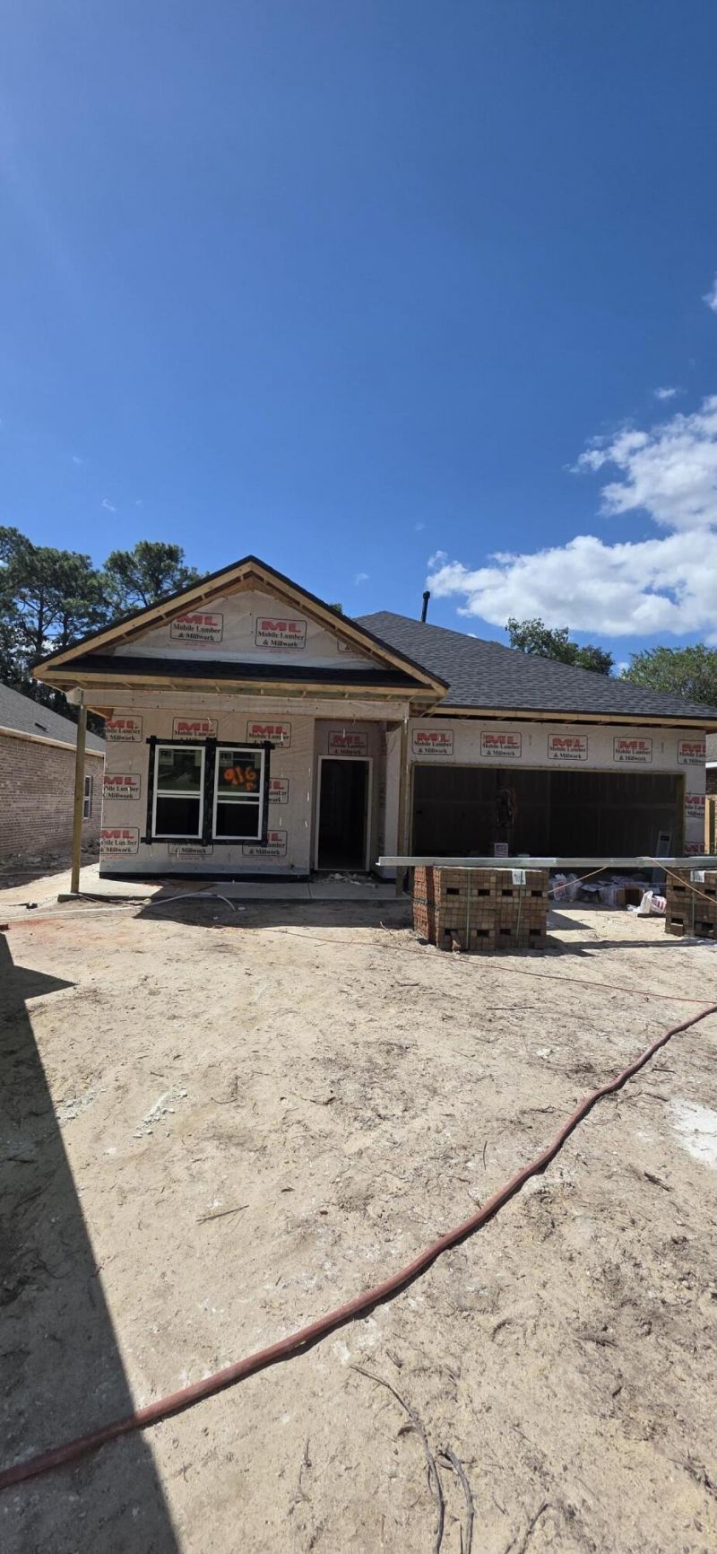 916 Nutmeg Avenue, Unit B, Niceville, FL 32578 Main Photo