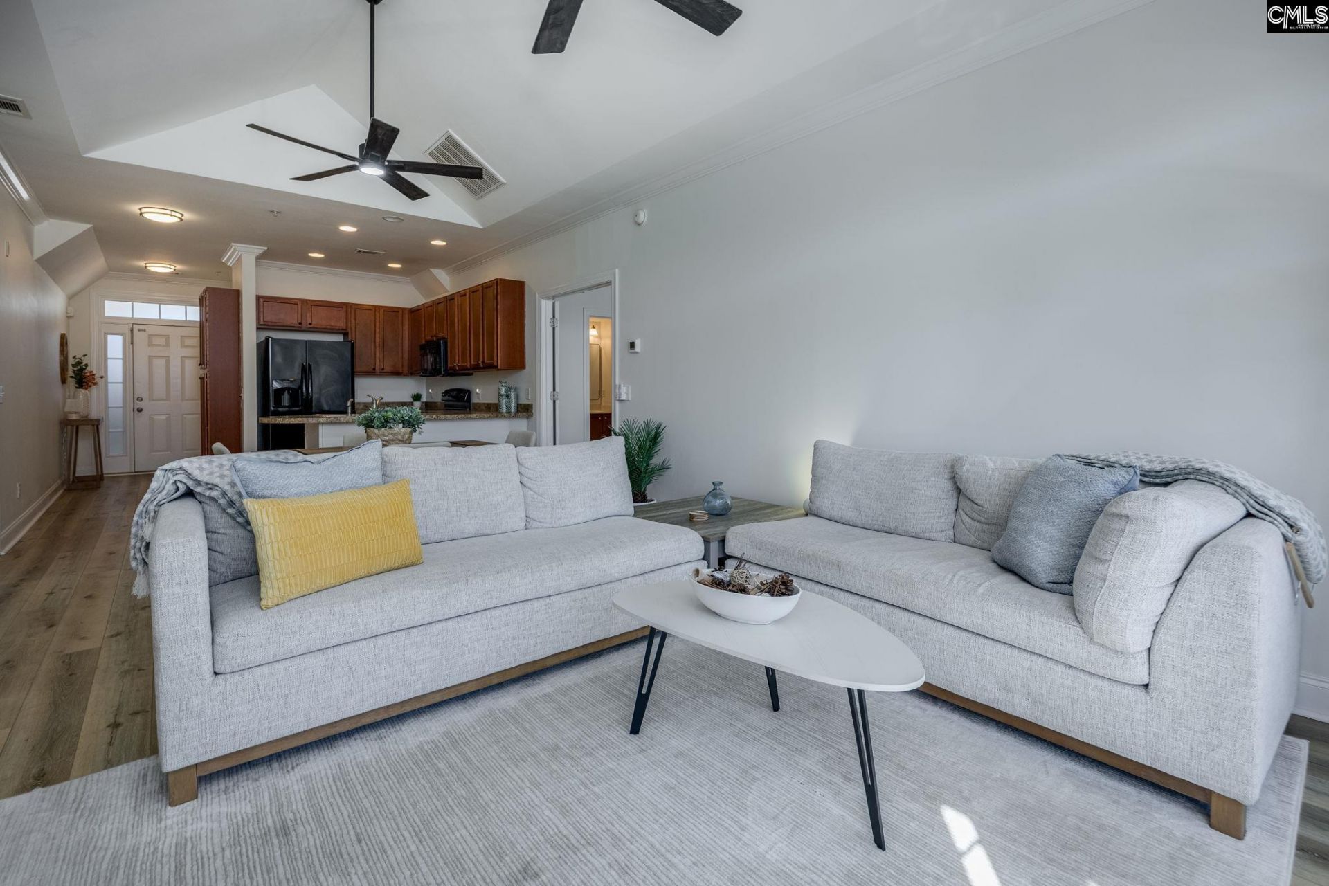 149 Breezes Drive  Photo 14