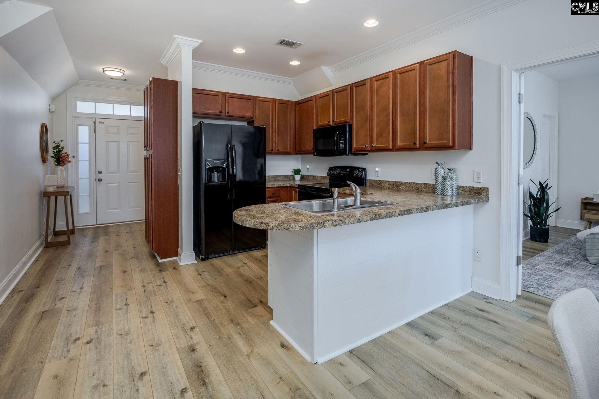 149 Breezes Drive  Photo 18