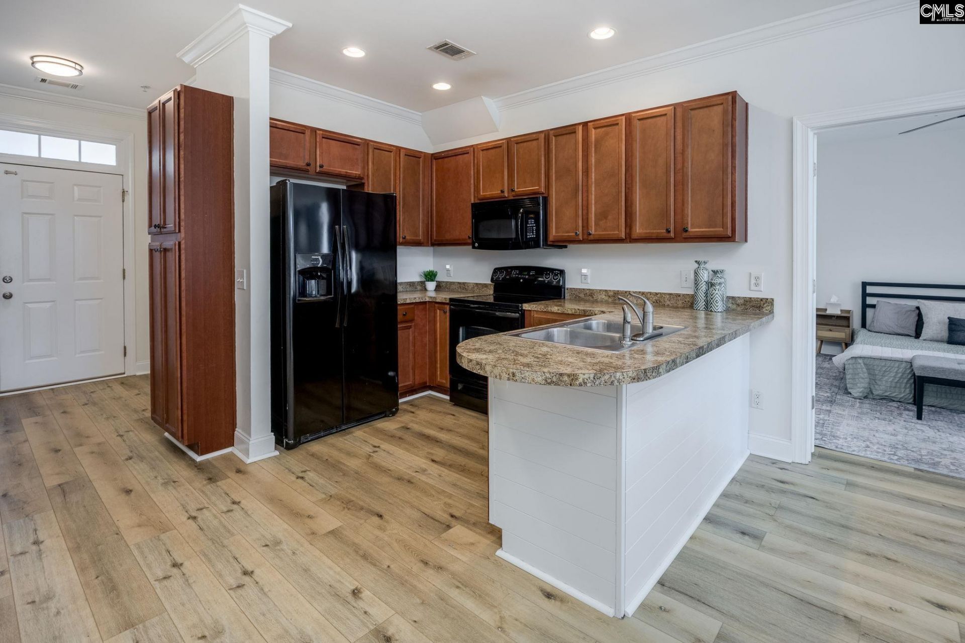 149 Breezes Drive  Photo 19