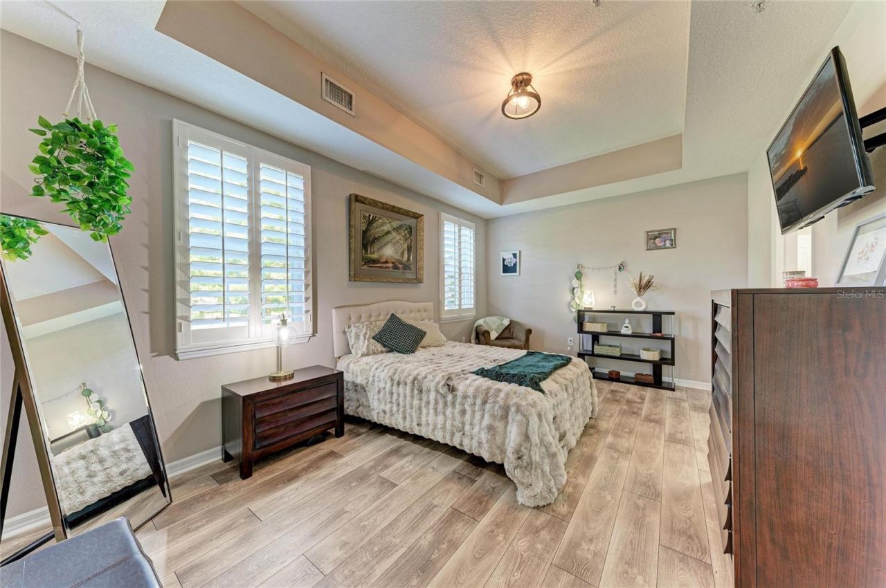 3129 Oriole Drive, Unit 102, Sarasota, FL 34243 Photo