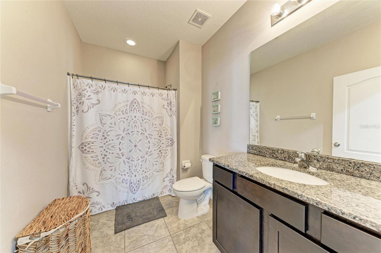 3129 Oriole Drive, Unit 102, Sarasota, FL 34243 Photo