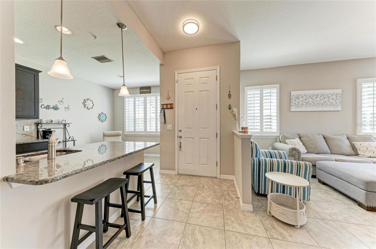 3129 Oriole Drive, Unit 102, Sarasota, FL 34243 Photo