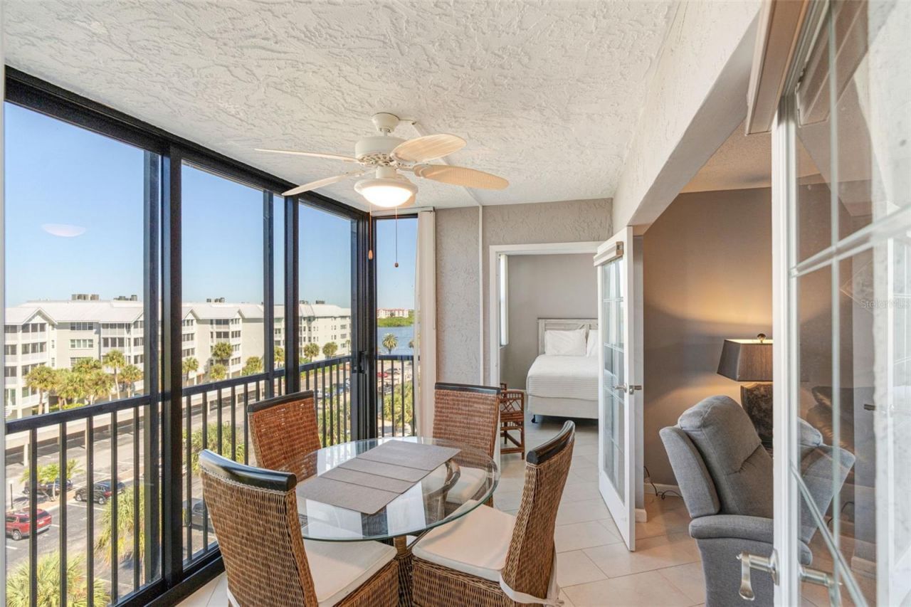 5855 Midnight Pass Road , Unit 611, Sarasota, FL 34242 Photo