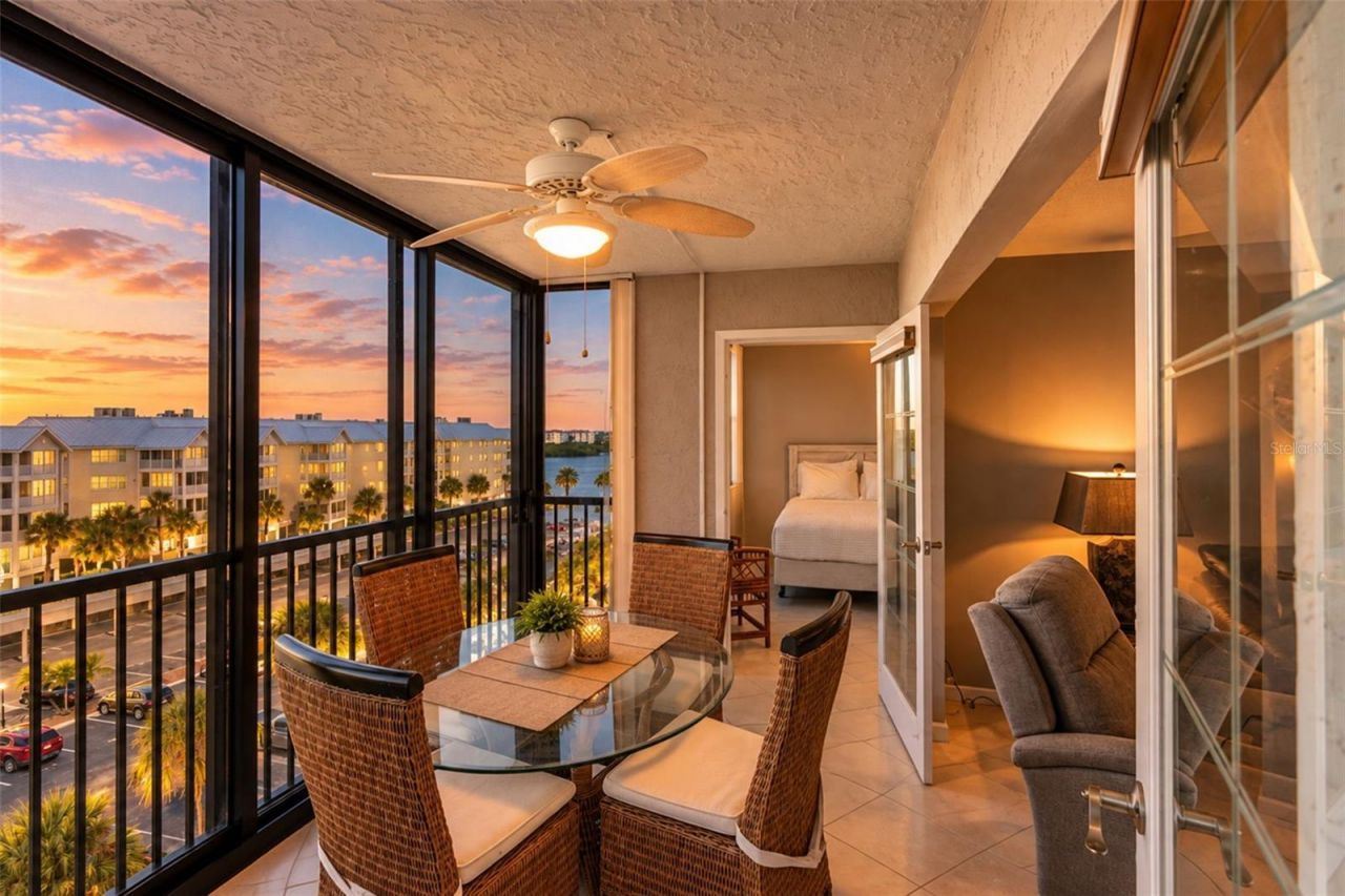 5855 Midnight Pass Road , Unit 611, Sarasota, FL 34242 Photo