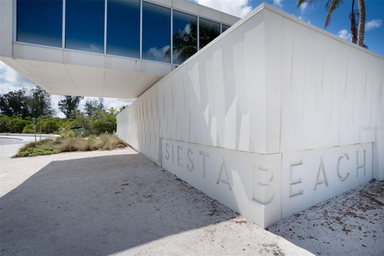 5855 Midnight Pass Road , Unit 611, Sarasota, FL 34242 Photo