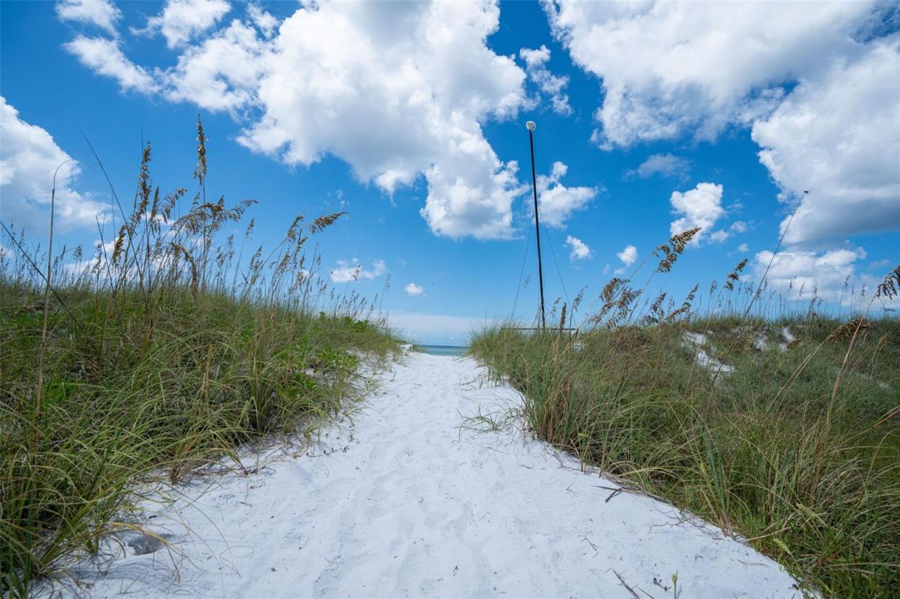 5855 Midnight Pass Road , Unit 611, Sarasota, FL 34242 Photo