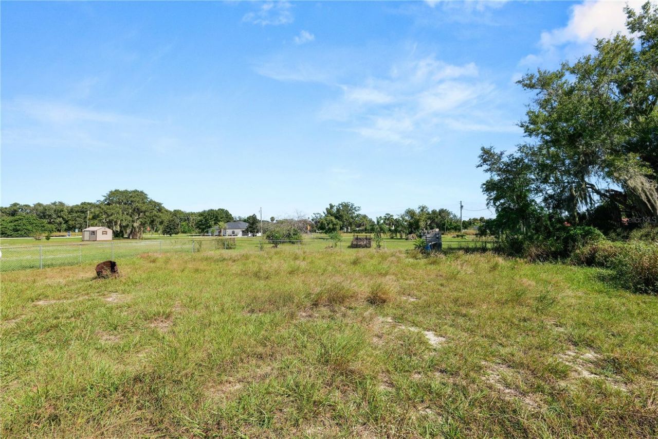 807 S Seminole Avenue , Avon Park, FL 33825 Photo