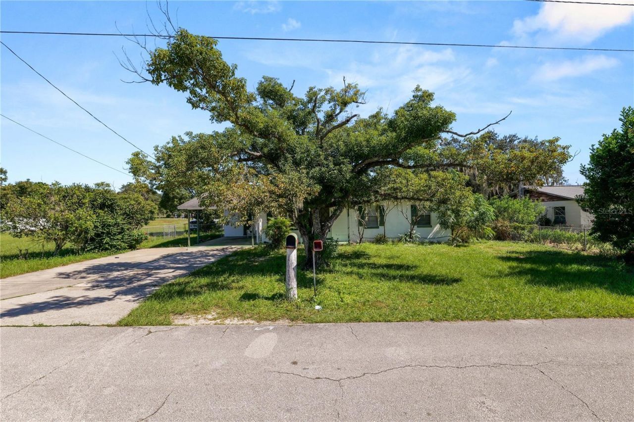 807 S Seminole Avenue , Avon Park, FL 33825 Photo